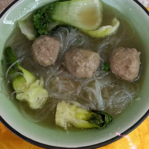 潮州牛すじ玉春雨スープ