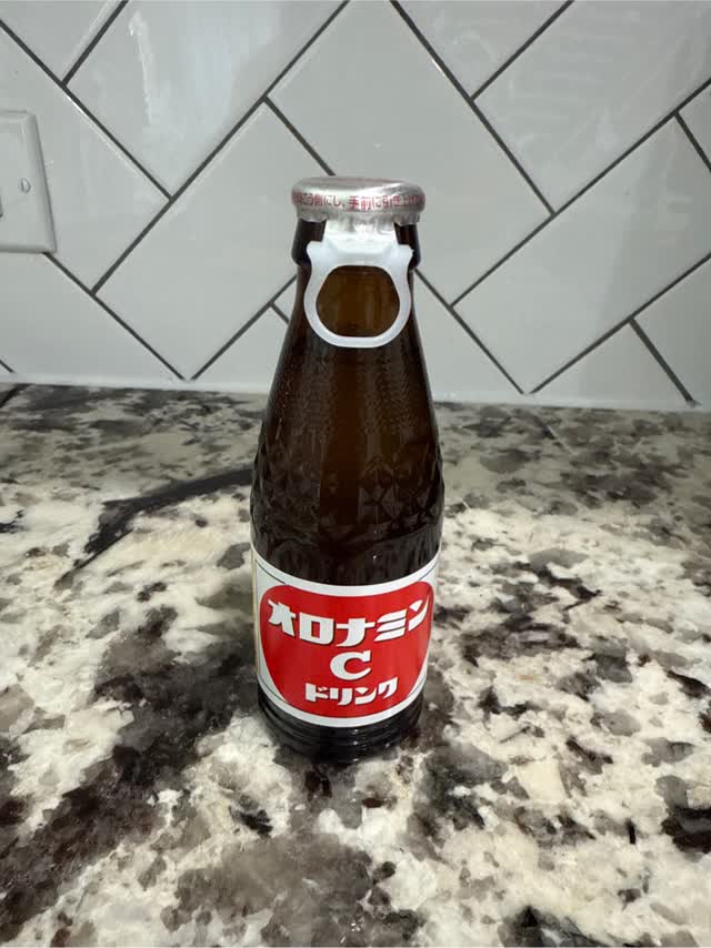 大塚製薬 オロナミンC 120 オンス - Weee!