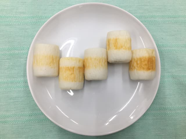 紀文 チーちく チーズ入りちくわ 5個入り 2.99 オンス - Weee!