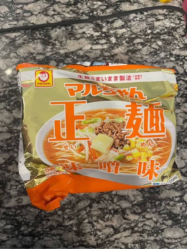 マルちゃん 正麺 味噌味 ラーメン 袋麺 5食入り 540 グラム - Weee!